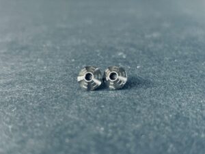 Custom Grip  Screw A